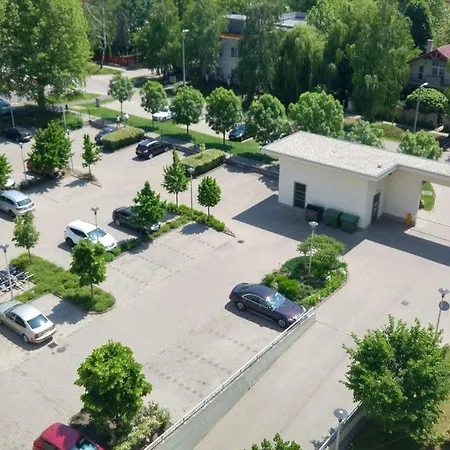 Club 218 Betti Wellness * Siófok